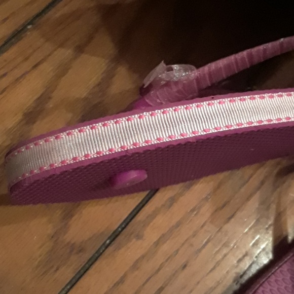 Hand made Old Navy Flip flops - Picture 3 of 3